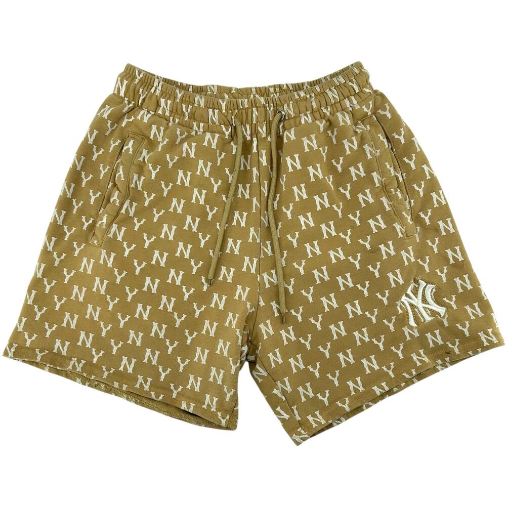Men's Tan White MLB New York Yankees Baseballs AOP Monogram Sweat Shorts Sz M